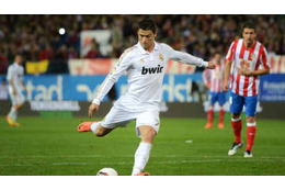 ロナウドの無回転伝説！クルトワを絶望させた「無慈悲すぎるFK」がこれ 画像