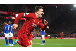 友達ドン引き！リヴァプールFWがやった「日韓W杯の伝説ヘア」 画像