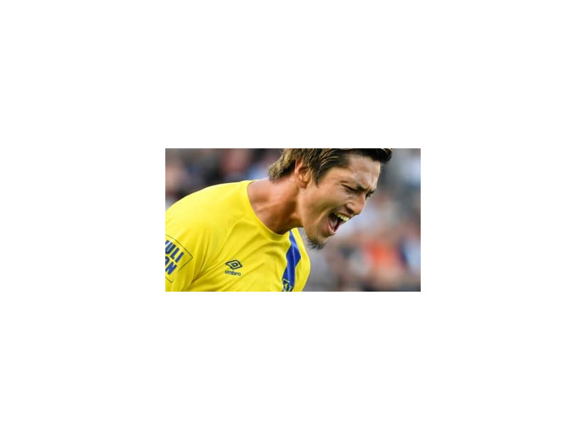 鈴木優磨vs三好！ベルギーで勃発した「削りシーン」がこれ