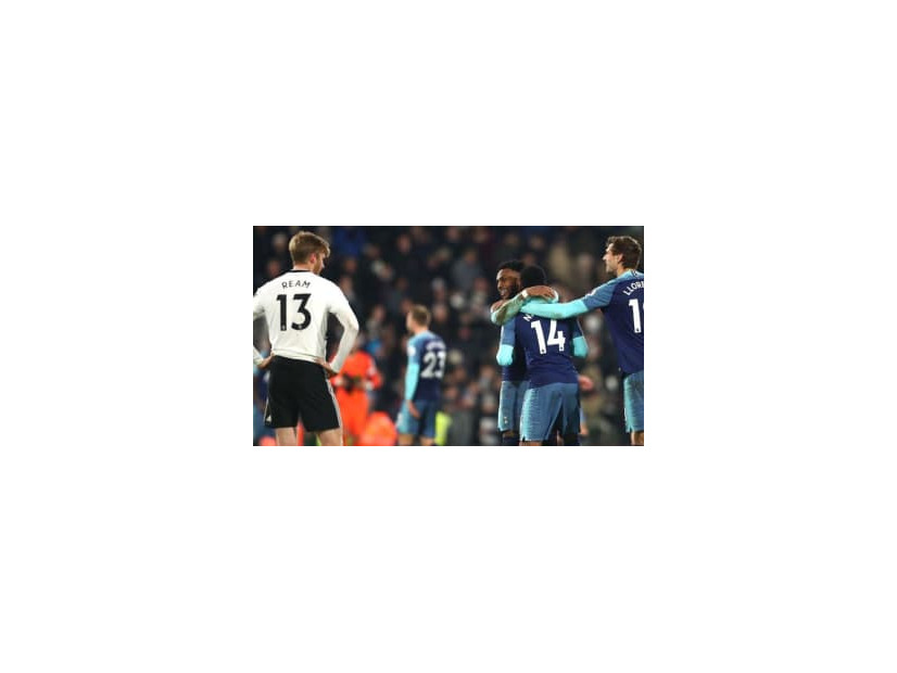 反社勢力の侵入？フラムの放送ブースで謎の盗聴…プレミア各クラブに激震