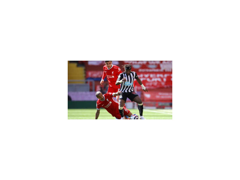 「リヴァプールFWマネと俺をトレードだ？ この恩知らずが」 ニューカッスルFWが怒る