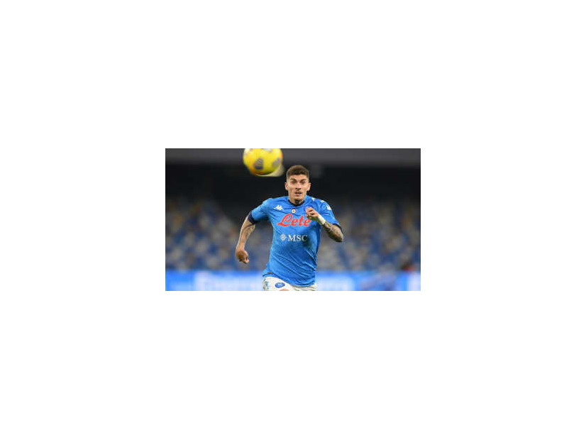 強面リベリも心配！？ナポリDF、股間が絶対痛いことになる