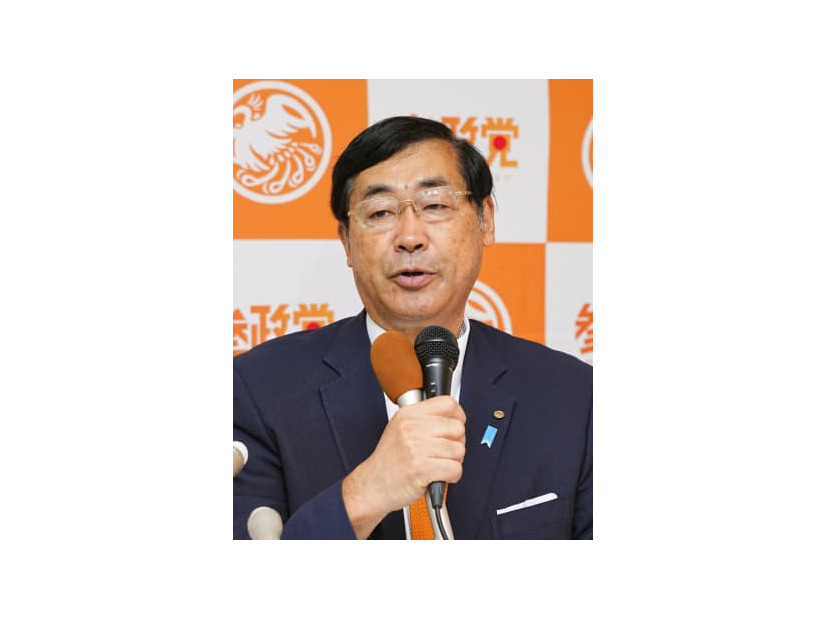 参政党の代表に就任し記者会見する松田学元衆院議員＝15日午前、東京都港区