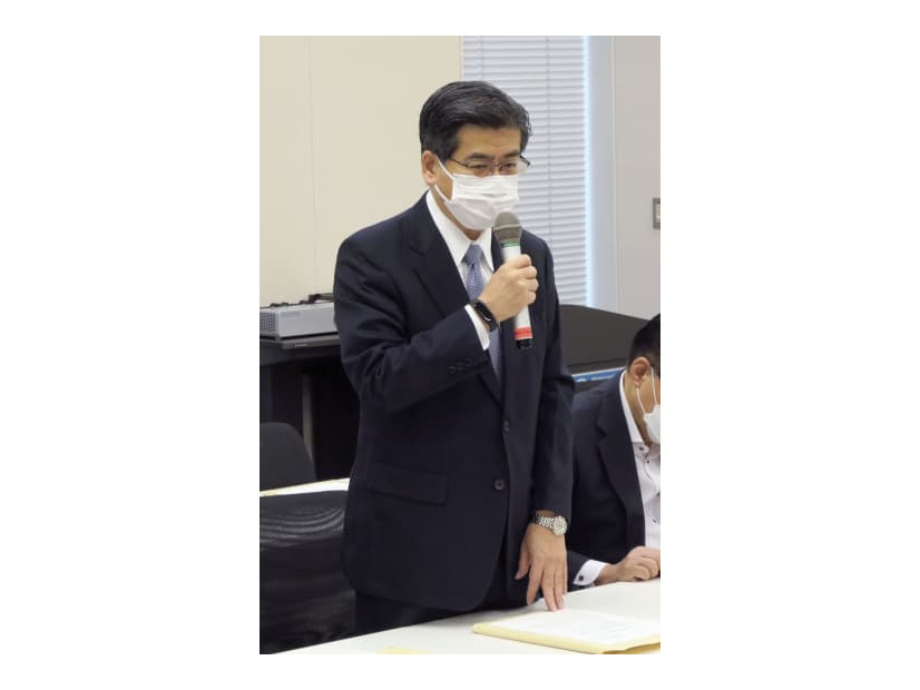政治改革本部と総務部会の合同会議であいさつする公明党の石井幹事長＝7日午前、国会