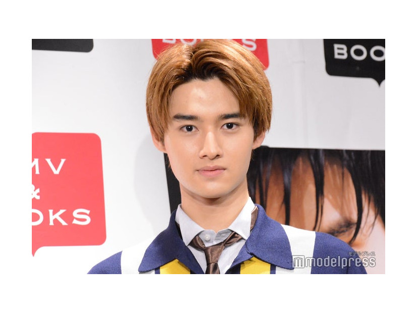 1st写真集「EXPRESSIONS」発売記念会見に出席した藤岡真威人（C）モデルプレス