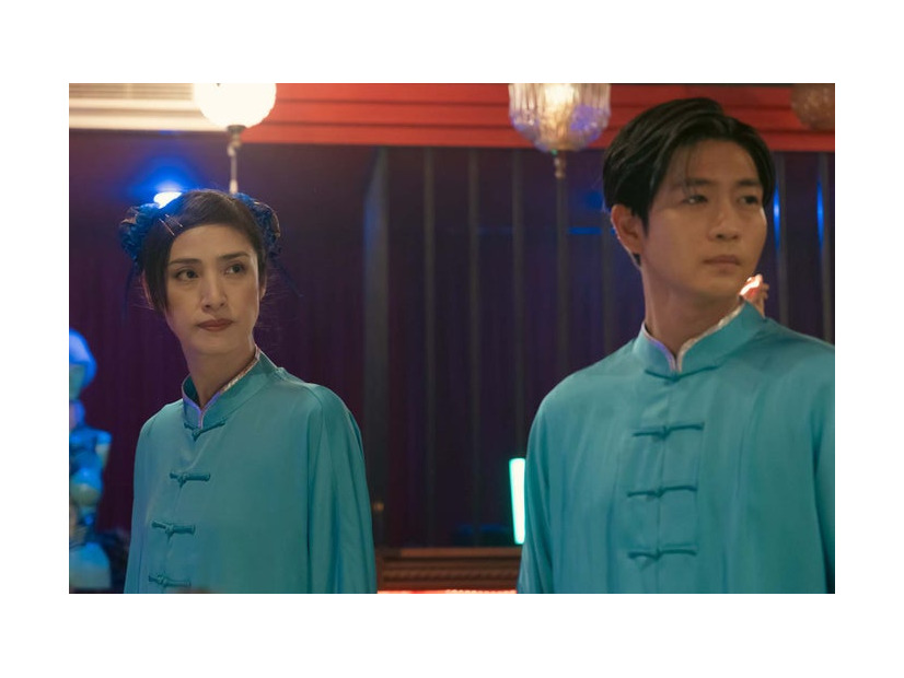 天海祐希、松下洸平「合理的にあり得ない～探偵・上水流涼子の解明～」第8話より（C）カンテレ