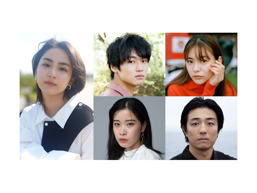 （左から時計回りに） 平祐奈、中川大輔、永瀬莉子、時任勇気、円井わん（C）フジテレビ