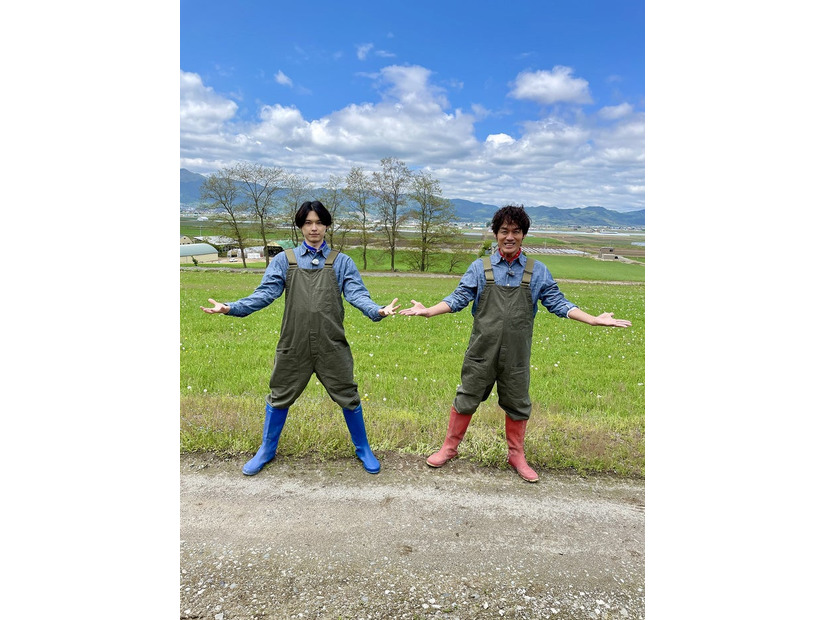 松村北斗、森崎博之（C）HBCテレビ