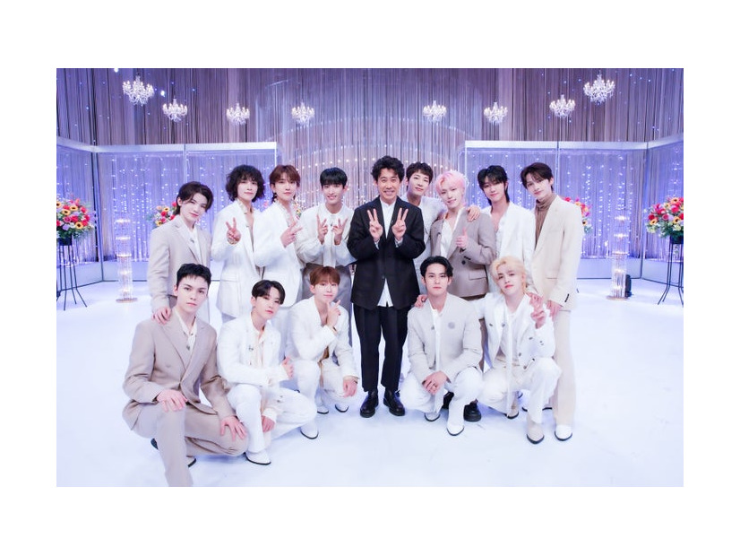 SEVENTEEN、大泉洋（C）NHK