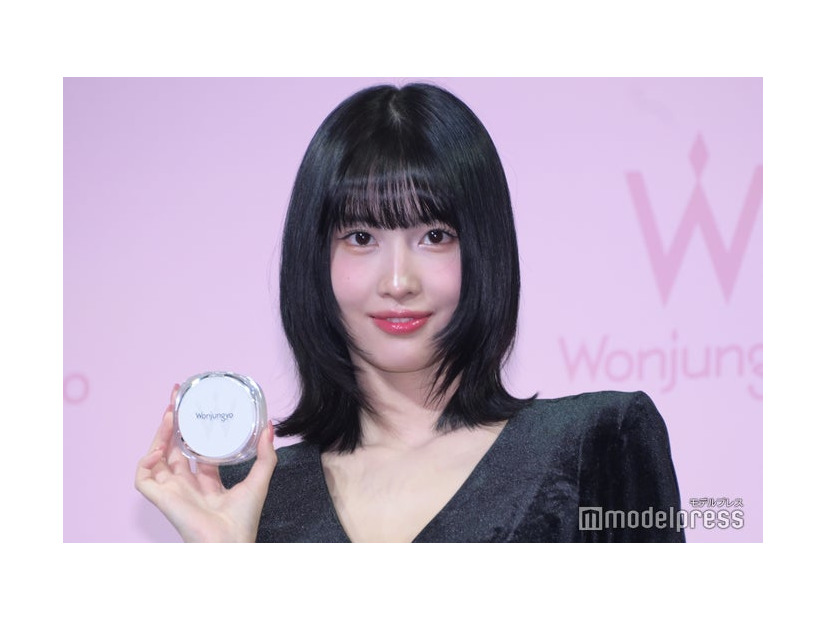 イベントに登壇したモモ（C）モデルプレス