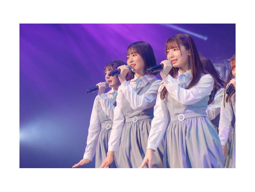 日向坂46「新参者 LIVE at THEATER MILANO-Za」（C）Seed & Flower LLC