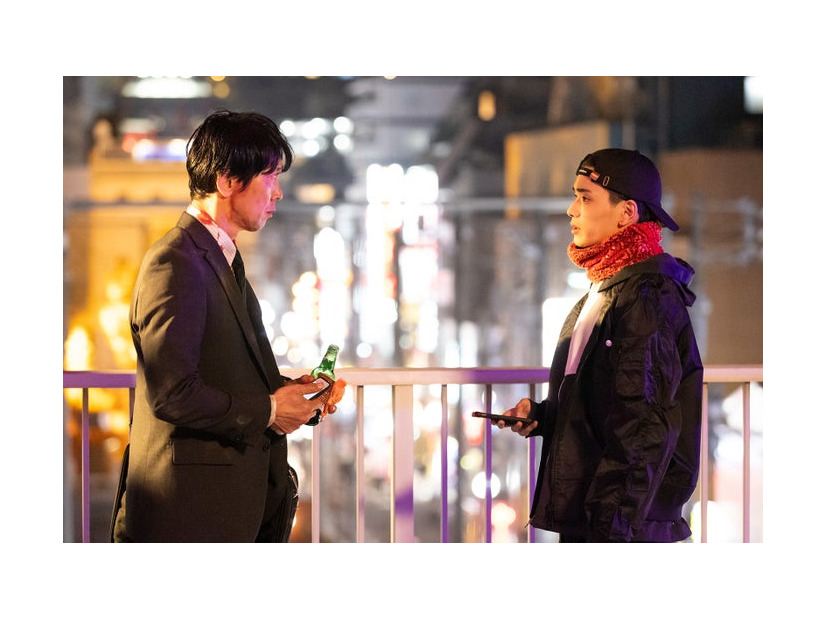 佐々木蔵之介、高橋恭平「マイホームヒーロー」第4話より（C）山川直輝・朝基まさし／講談社／ドラマ「マイホームヒーロー」製作委員会・MBS