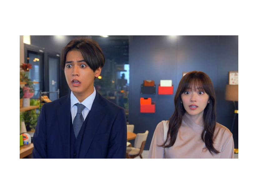 片寄涼太、鈴木愛理「推しが上司になりまして」第10話（C）「推しが上司になりまして」製作委員会