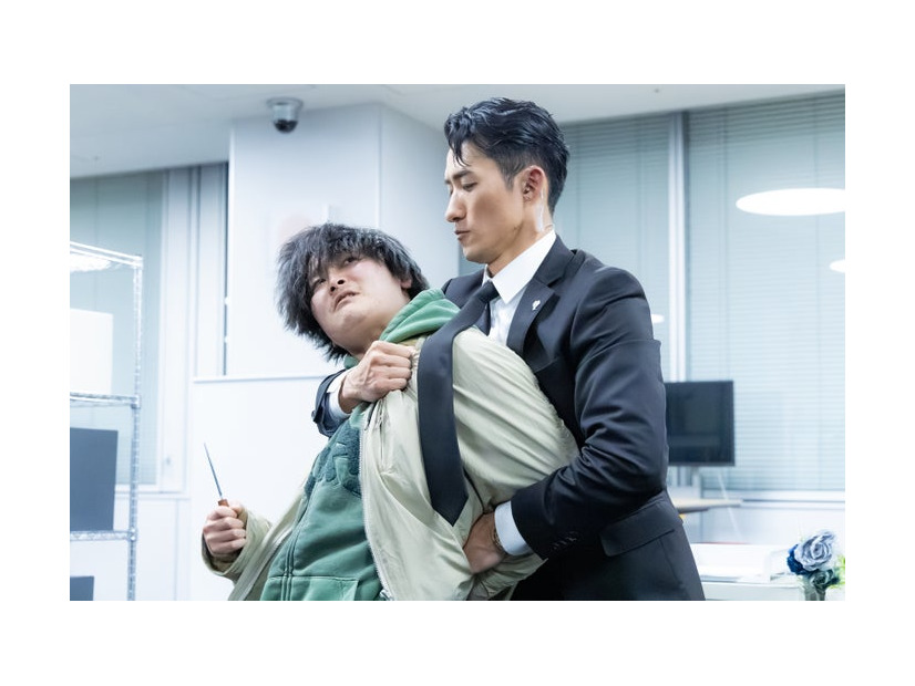 岩本照／「恋する警護24時」第1話より（C）テレビ朝日