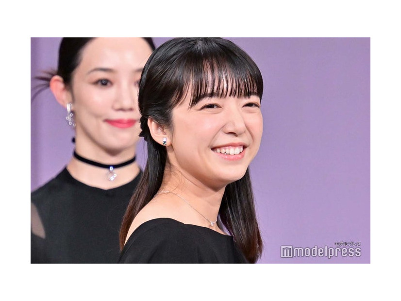 「第31回 読売演劇大賞」最優秀女優賞・優秀女優賞プレゼンターを務めた上白石萌音（C）モデルプレス