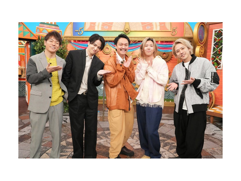 （左から）陣内智則、菊池風磨、丸山隆平、藤澤涼架、二宮和也（C）日本テレビ