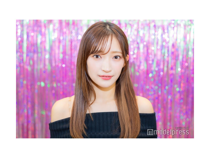 「Rakuten GirlsAward 2024 SPRING／SUMMER」フィッティングに訪れた小川桜花（C）モデルプレス