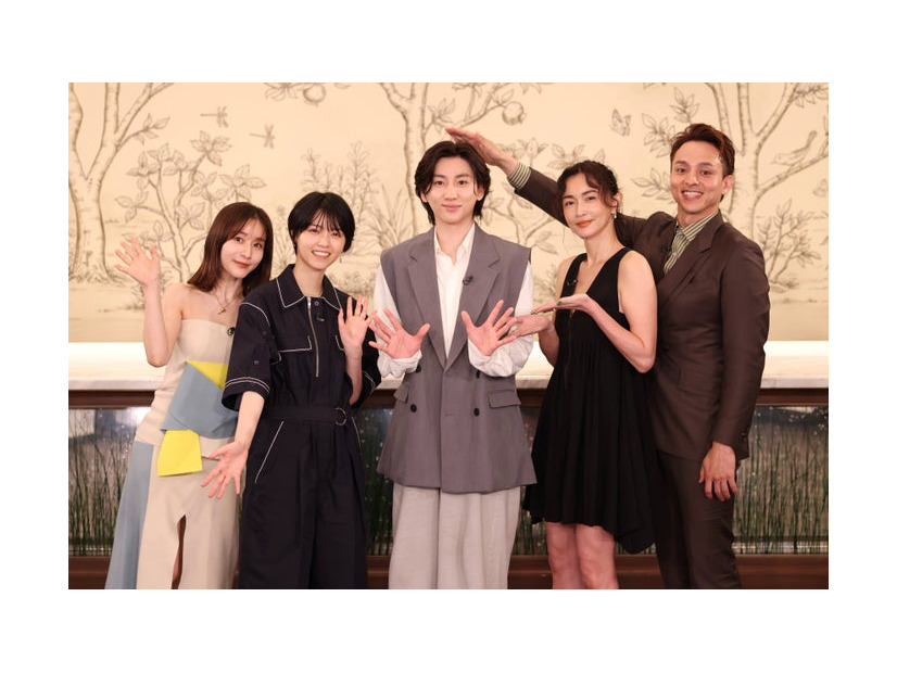 田中みな実、西野七瀬、京本大我、長谷川京子、満島真之介（C）カンテレ