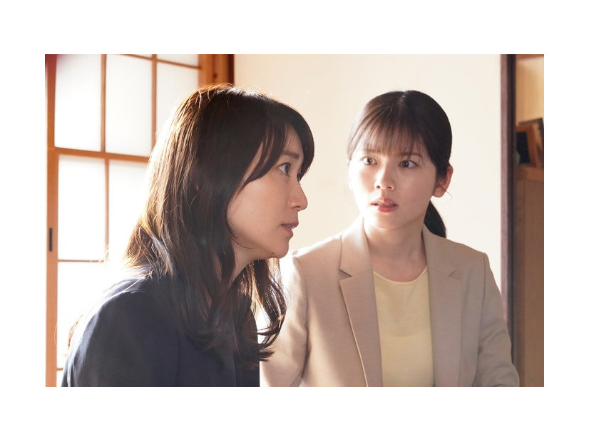 大島優子、小芝風花「GO HOME～警視庁身元不明人相談室～」第2話より（C）日本テレビ