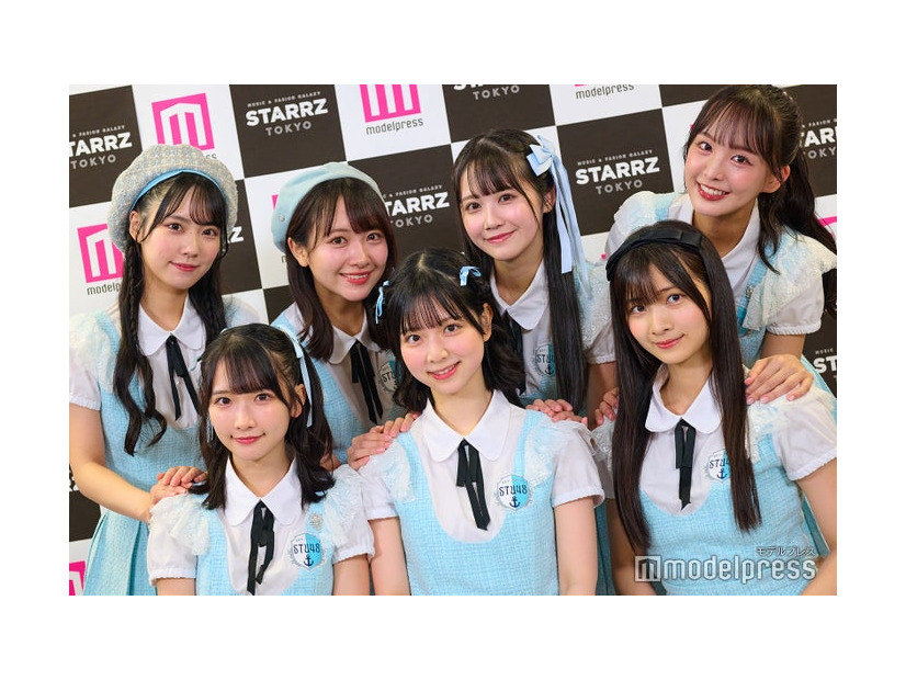 STU48（後列）吉田彩良、石田千穂、中村舞、福田朱里（前列）高雄さやか、曽川咲葵、新井梨杏（C）モデルプレス