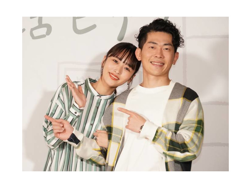 近藤千尋、夫の太田＆先月誕生の三女とパシャリ！家族3SHOT公開「無事に1ヶ月検診も終わり…」