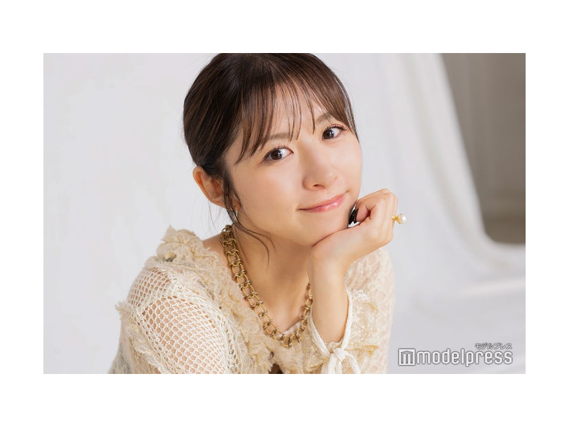 モデルプレスのインタビューに応じた槙田紗子（C）モデルプレス