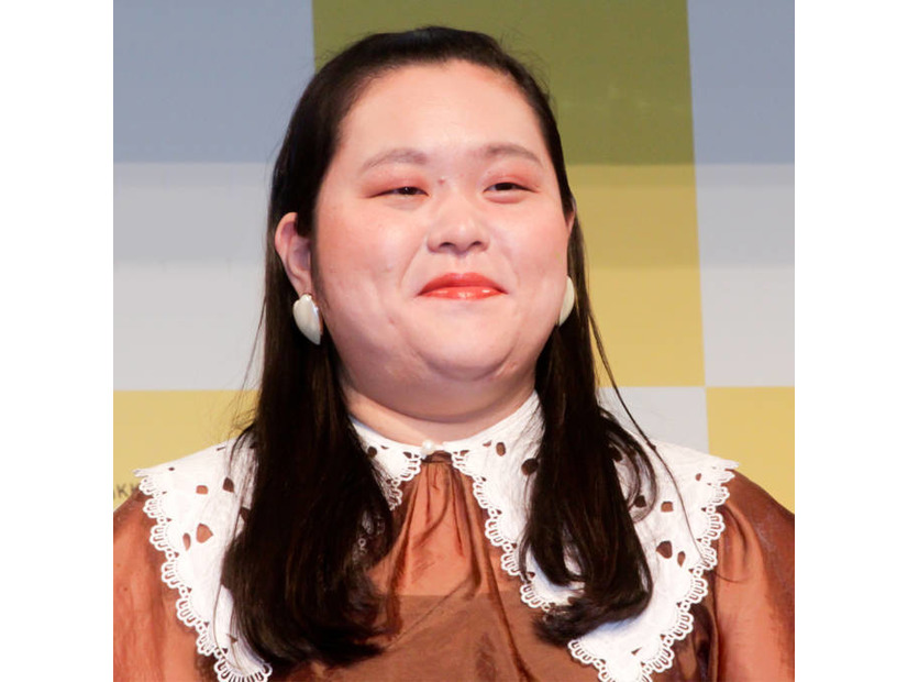 【モスバーガー】ぼる塾・田辺智加「とてもクリーミーで美味しい」プチ贅沢バーガーを絶賛