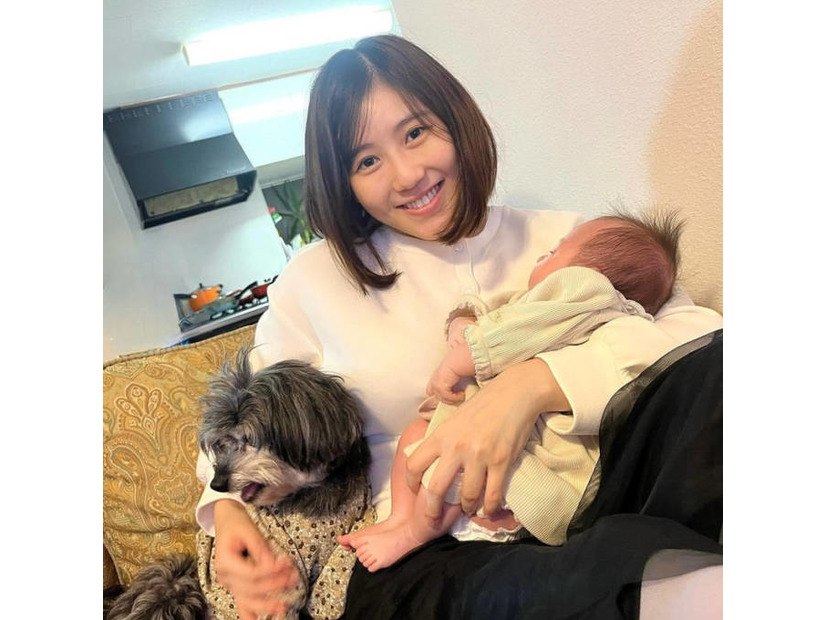 第1子出産の西野未姫、娘＆愛犬とパシャリ！育児に奮闘する日々も明かす「自分の時間がなくなるって本当なんだと実感」