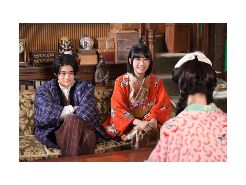 鈴鹿央士、松本穂香「嘘解きレトリック」第9話（C）フジテレビ