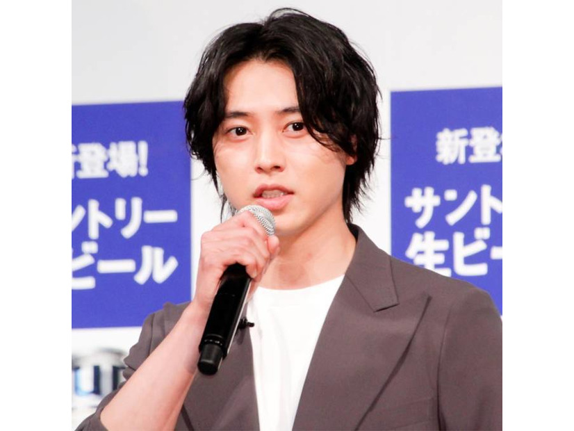 山崎賢人、デビュー15周年＆30歳の節目を迎えた1年を振り返る「ずっと自分が積み上げてきた…」