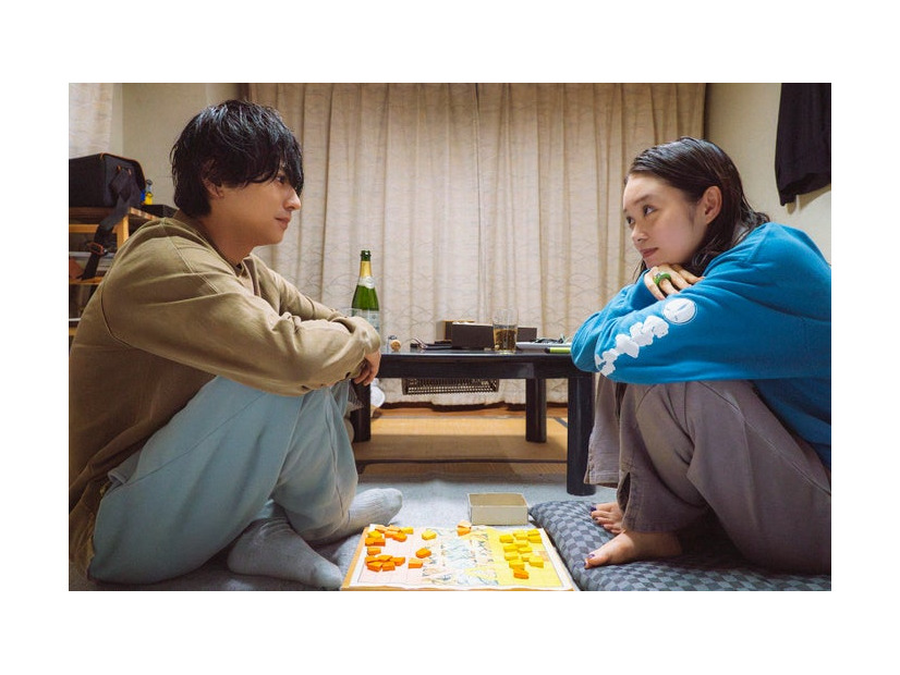 佐藤勝利、高石あかり「アポロの歌」第2話（C）「アポロの歌」製作委員会・MBS