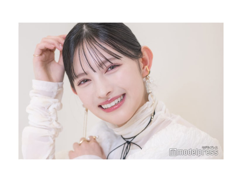 モデルプレスのインタビューに応じた菅田愛貴（C）モデルプレス