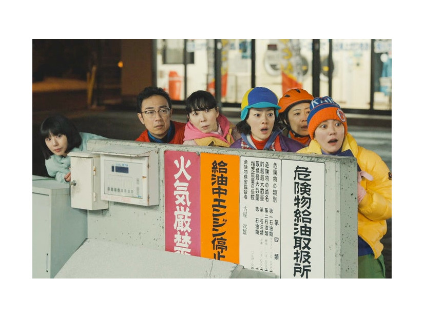 夏帆、角田晃広、平岩紙、市川実日子、山田真歩、鈴木杏「ホットスポット」最終話（C）日本テレビ