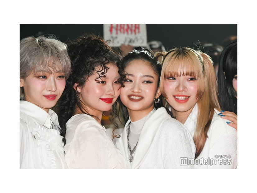 JISOO、KOHARU、YURI、MAHINA（C）モデルプレス