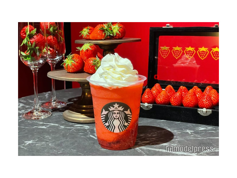 THE 苺 フラペチーノ（C）モデルプレス