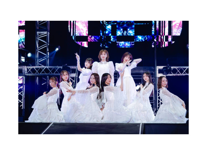 ひなた坂46、座長の富田鈴花ら9人のメンバーが躍動！“最後の一期生”高瀬愛奈は涙のスピーチで卒業
