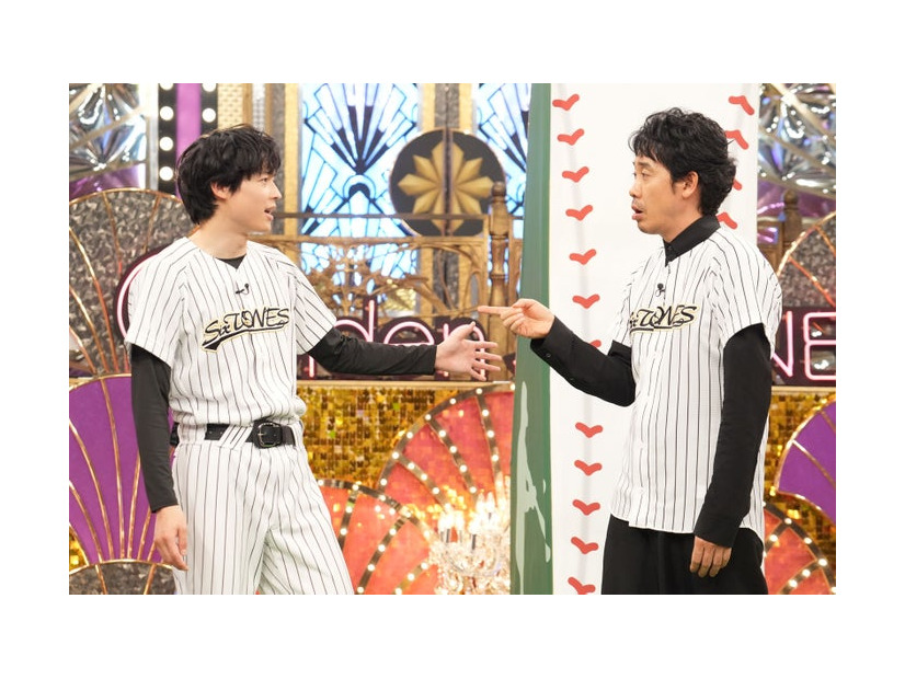 松村北斗、大泉洋（C）日本テレビ