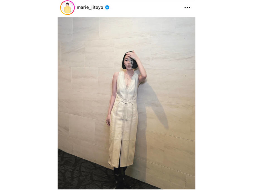 飯豊まりえ、胸元ざっくりのワンピコーデにファンうっとり「超絶美しい」「色気が最強」