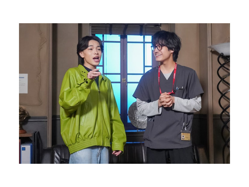 imase、佐野晶哉（C）フジテレビ