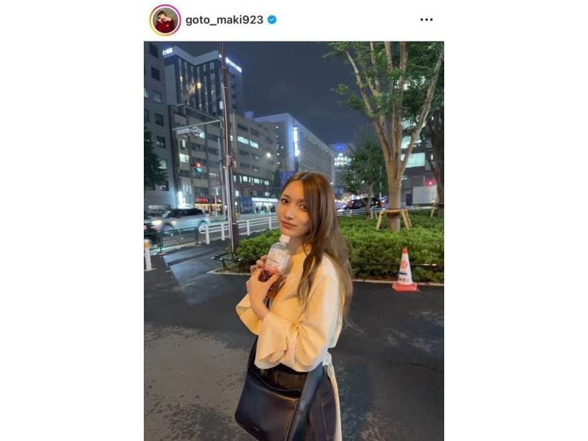 後藤真希、美背中チラリの私服コーデに絶賛の声「スタイル抜群」「シルエットがとっても綺麗」