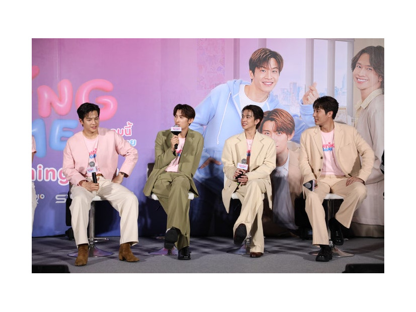 マーチ=チュターウット・パッタラガムポン、向井康二、ユド=タンタット・ターリンピロム、フルーク=ナタット・シリポントーン（C）datinggame2025