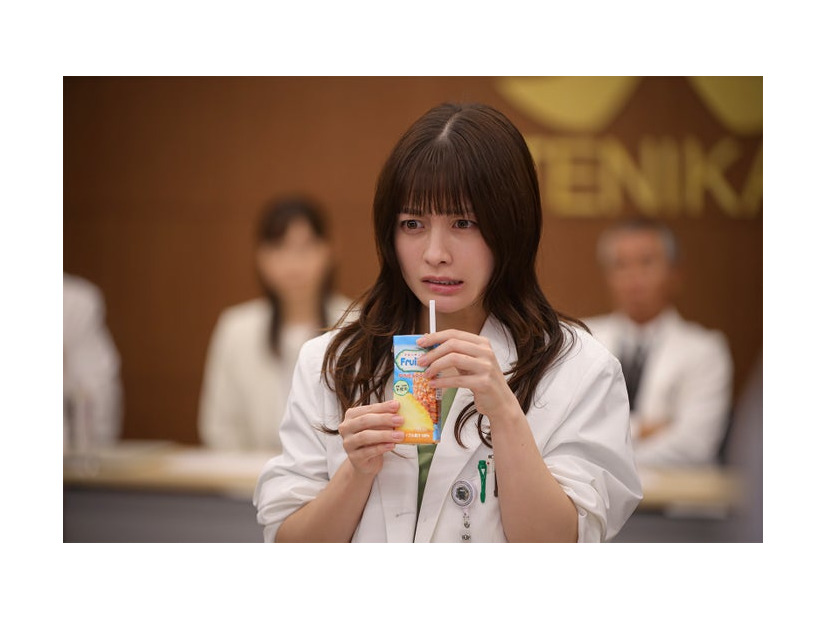 橋本環奈「天久鷹央の推理カルテ」最終話（C）テレビ朝日