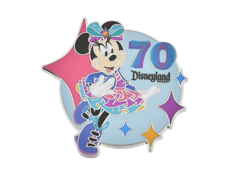 カリフォルニアディズニー70周年記念コレクションが一部ストアで発売！特別感あふれるアイテムが盛りだくさん