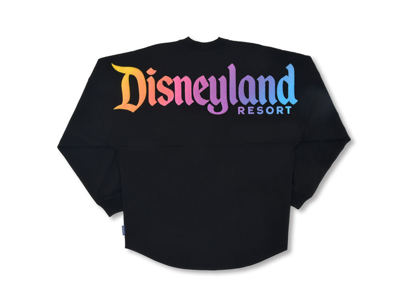 カリフォルニアディズニー70周年記念コレクションが一部ストアで発売！特別感あふれるアイテムが盛りだくさん