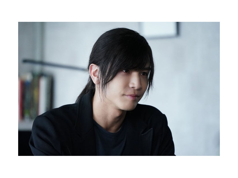 岩田剛典「DOCTOR PRICE」第1話（C）読売テレビ