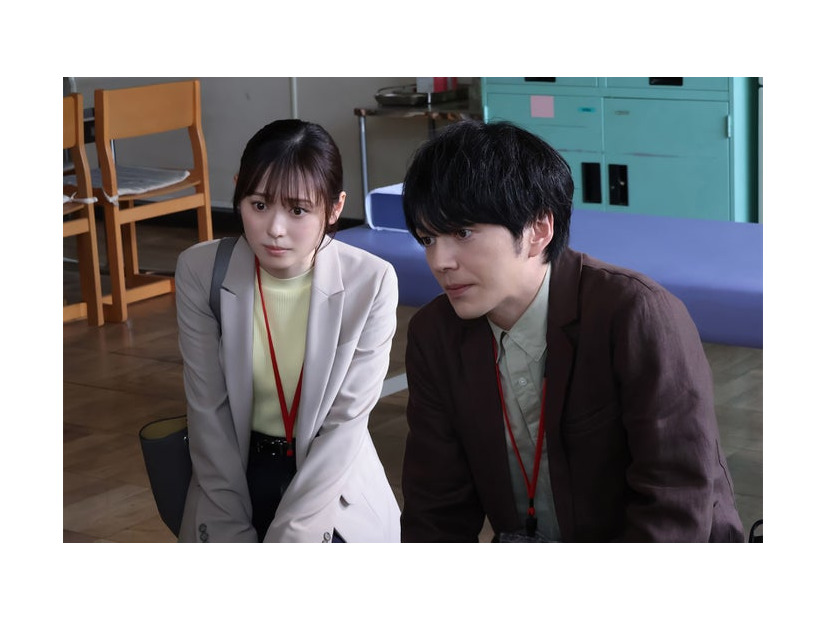 福原遥、林遣都「明日はもっと、いい日になる」第1話（C）フジテレビ