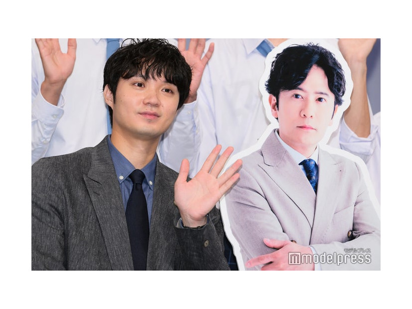 磯村勇斗、稲垣吾郎のパネル（C）モデルプレス