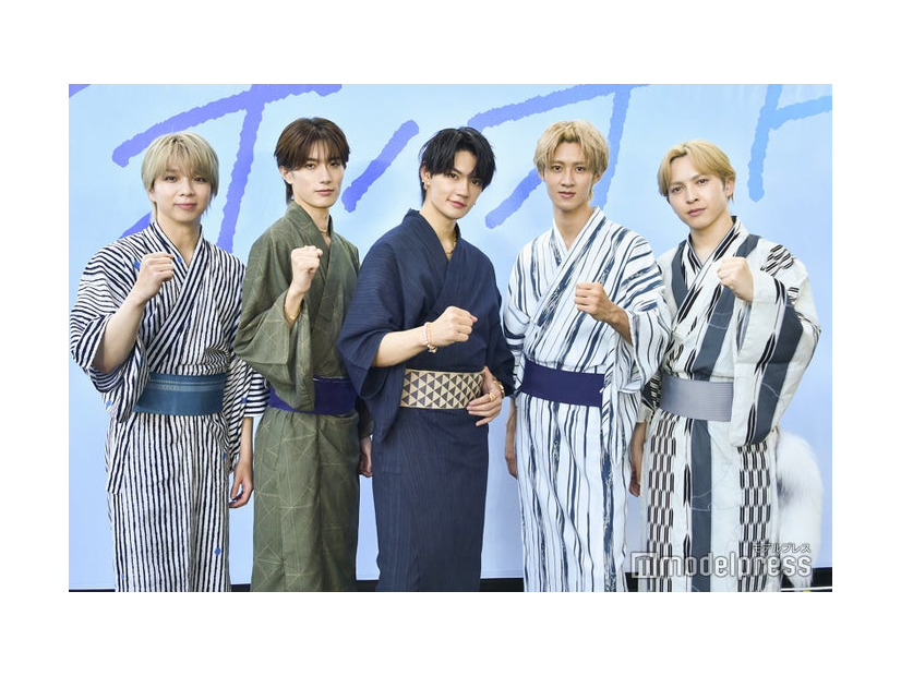 M!LK（左から）塩崎太智、山中柔太朗、佐野勇斗、曽野舜太、吉田仁人（C）モデルプレス