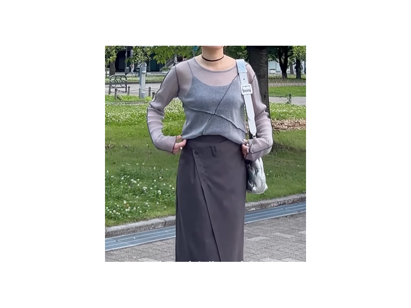 肌見せしすぎない大人の夏コーデなら「透けトップス」一択。トレンド感と肌カバーが叶います【40代の毎日コーデ】