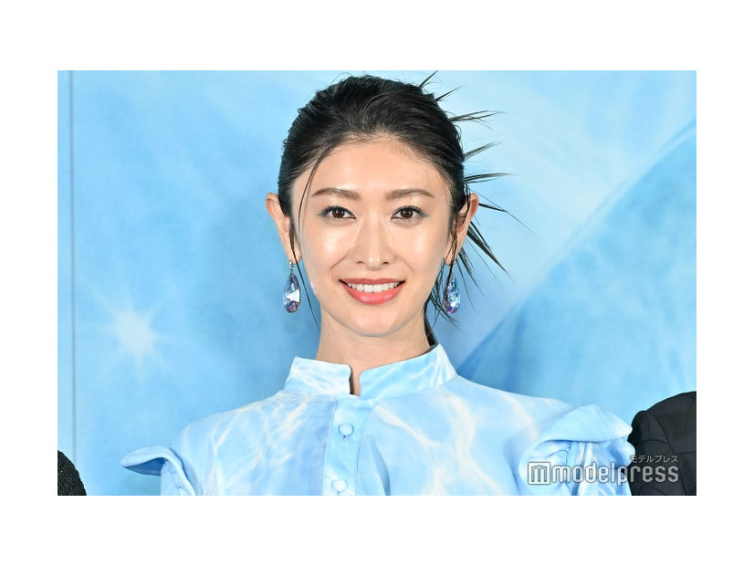 暗髪の山田優（C）モデルプレス